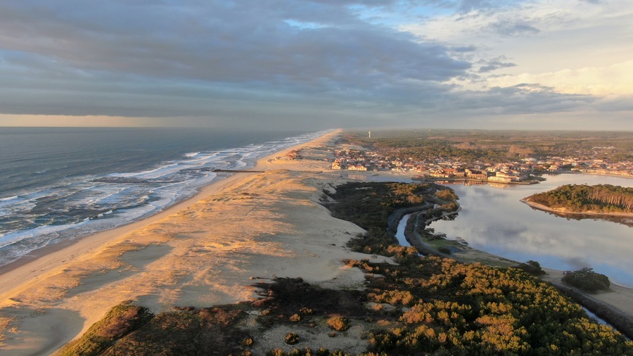 Vieux Boucau les Bains, vue aérienne drone lac marin ensoleillé fin de journée 09FEVRIER2021 Riin Inspiration