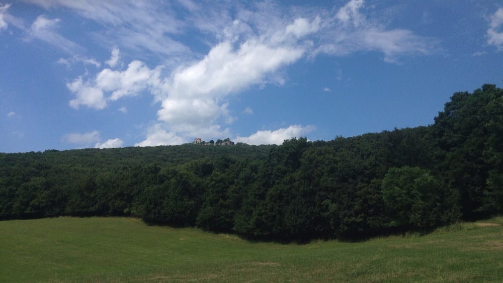 This medieval castle was built in the 13th century, was rebuilt having been destroyed by fire during the 18th century, and has been in ruins since demolished by Napoleon’s Army in 1809. Whilst only some of the masonry remains today, it’s a popular destination or stop for hikers.
#malekarpaty