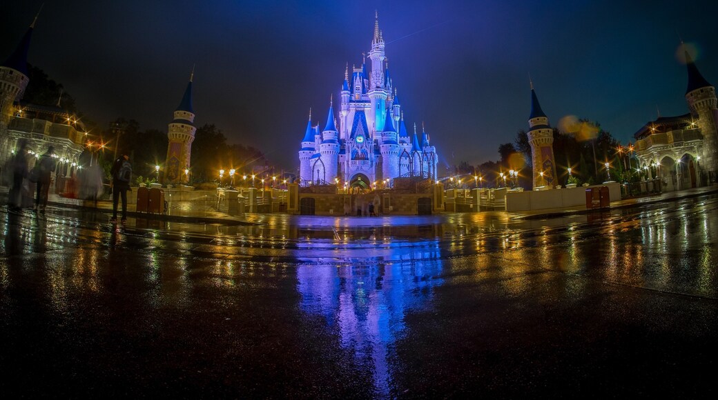 #LifeAtExpedia
Rain, rain go away... or not! Best time to take photos in the Disney parks is when it’s rainy out. You get some amazing pictures with beautiful #reflections - well-worth busting out your poncho for it! #cinderellacastle #waltdisneyworld #magickingdom