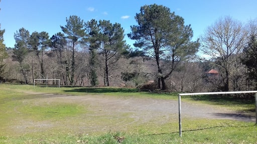 Campo de fútbol en Xendive, Boborás