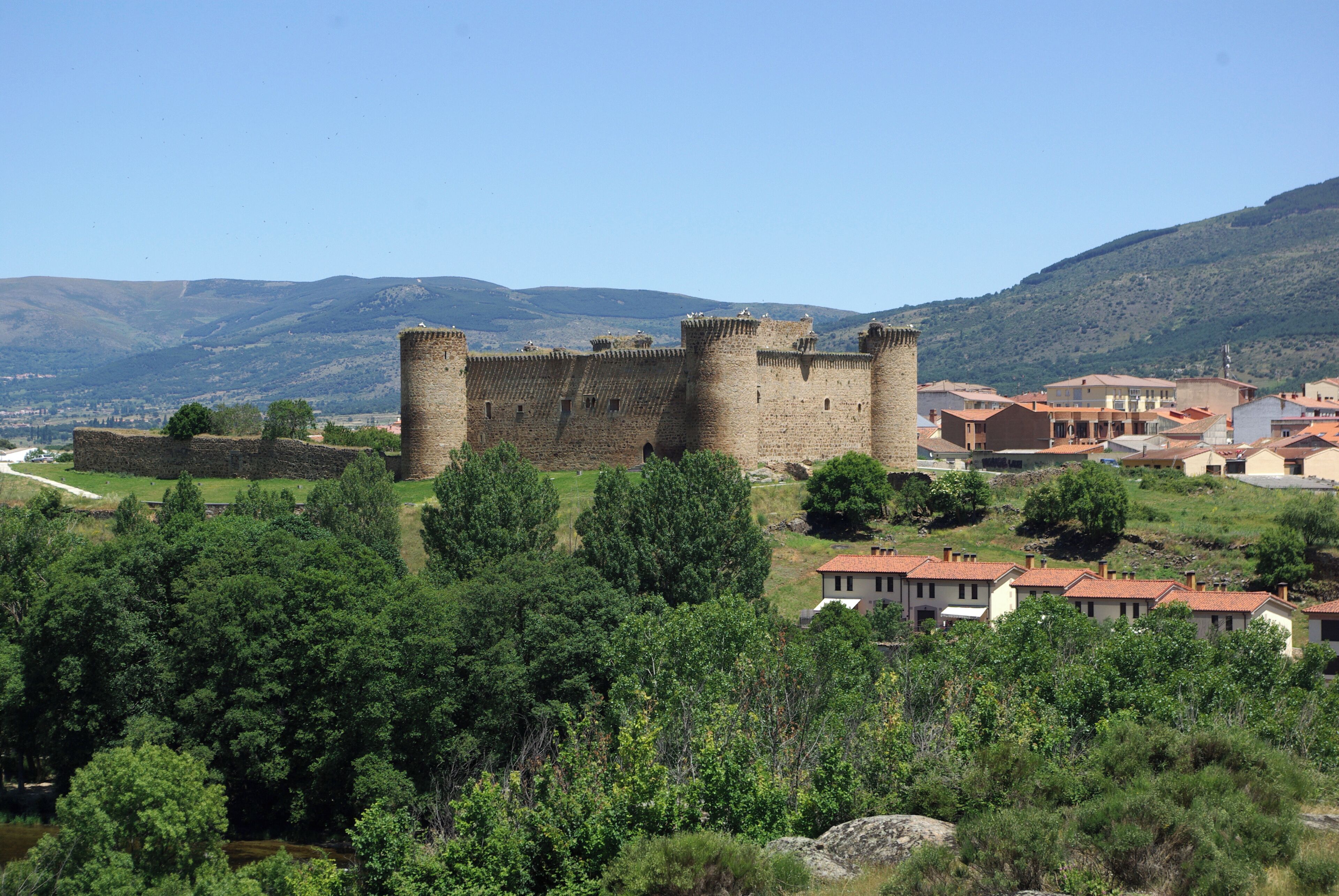 Castle of El Barco de Ávila (Ávila, Spain)