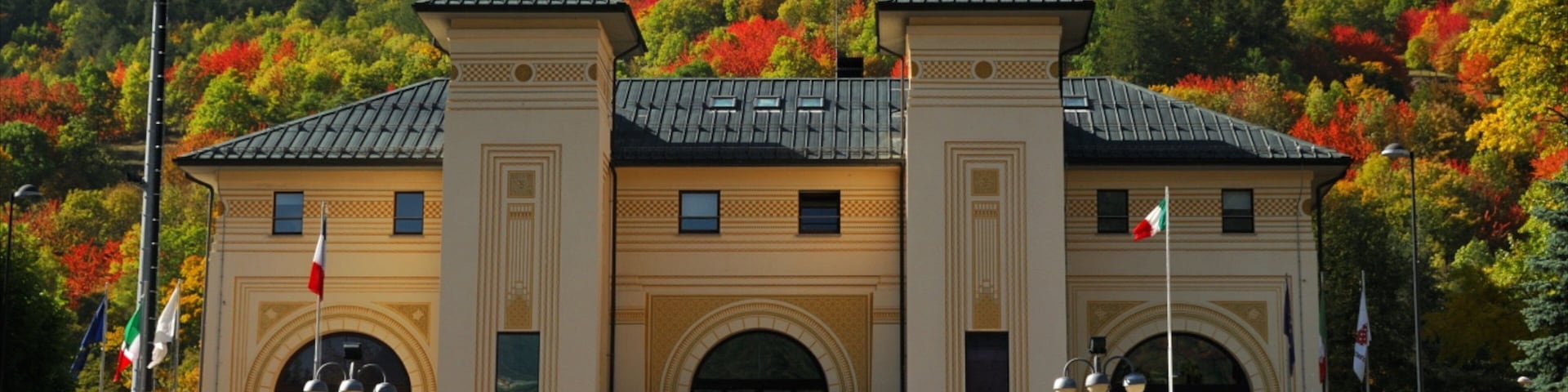 Bardonecchia mostrando arquitectura moderna