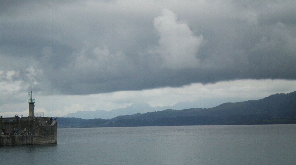 entre les nubes, los picos