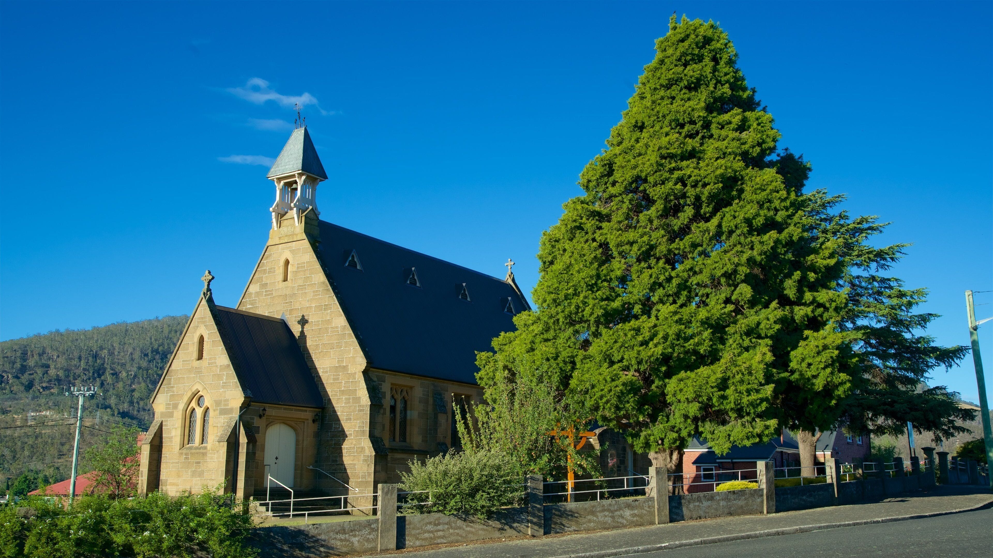New Norfolk som visar historiska element och en kyrka eller katedral
