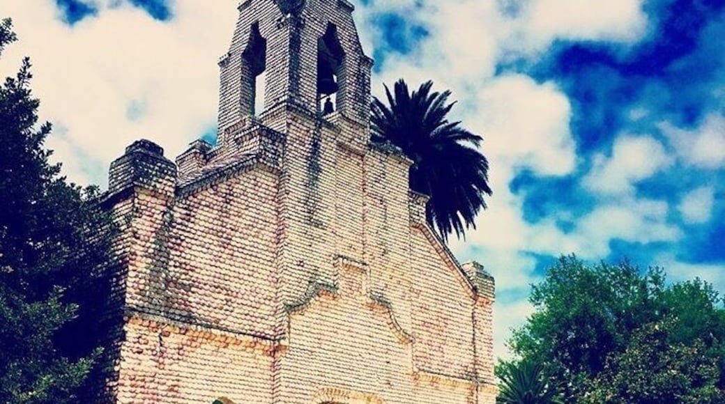 This chapel is just beautiful. It is so unique as it is covered with seashells! #blue skies offer a nice background. PS checkout the La Toja store for some wonderful soaps made with natural salts and minerals from the area!