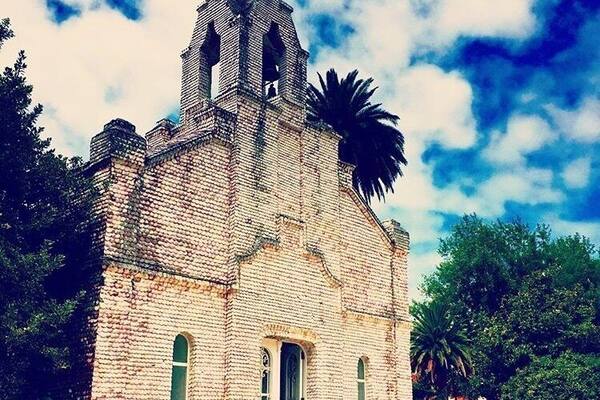 This chapel is just beautiful. It is so unique as it is covered with seashells! #blue skies offer a nice background. PS checkout the La Toja store for some wonderful soaps made with natural salts and minerals from the area!