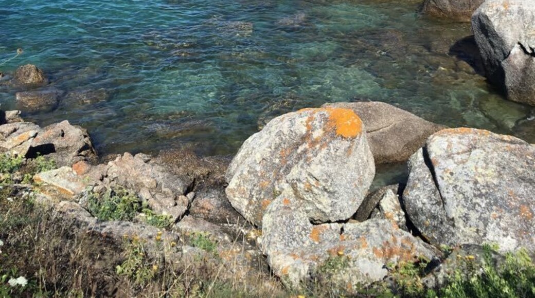 Almost secret and turquoise water in O Grove #WeLoveOurMarkets #lifeatexpedia