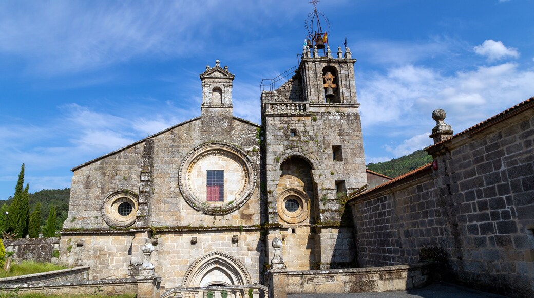 Iglesia del monasterio de San Clodio (siglo XIII). Leiro, Ourense, España.