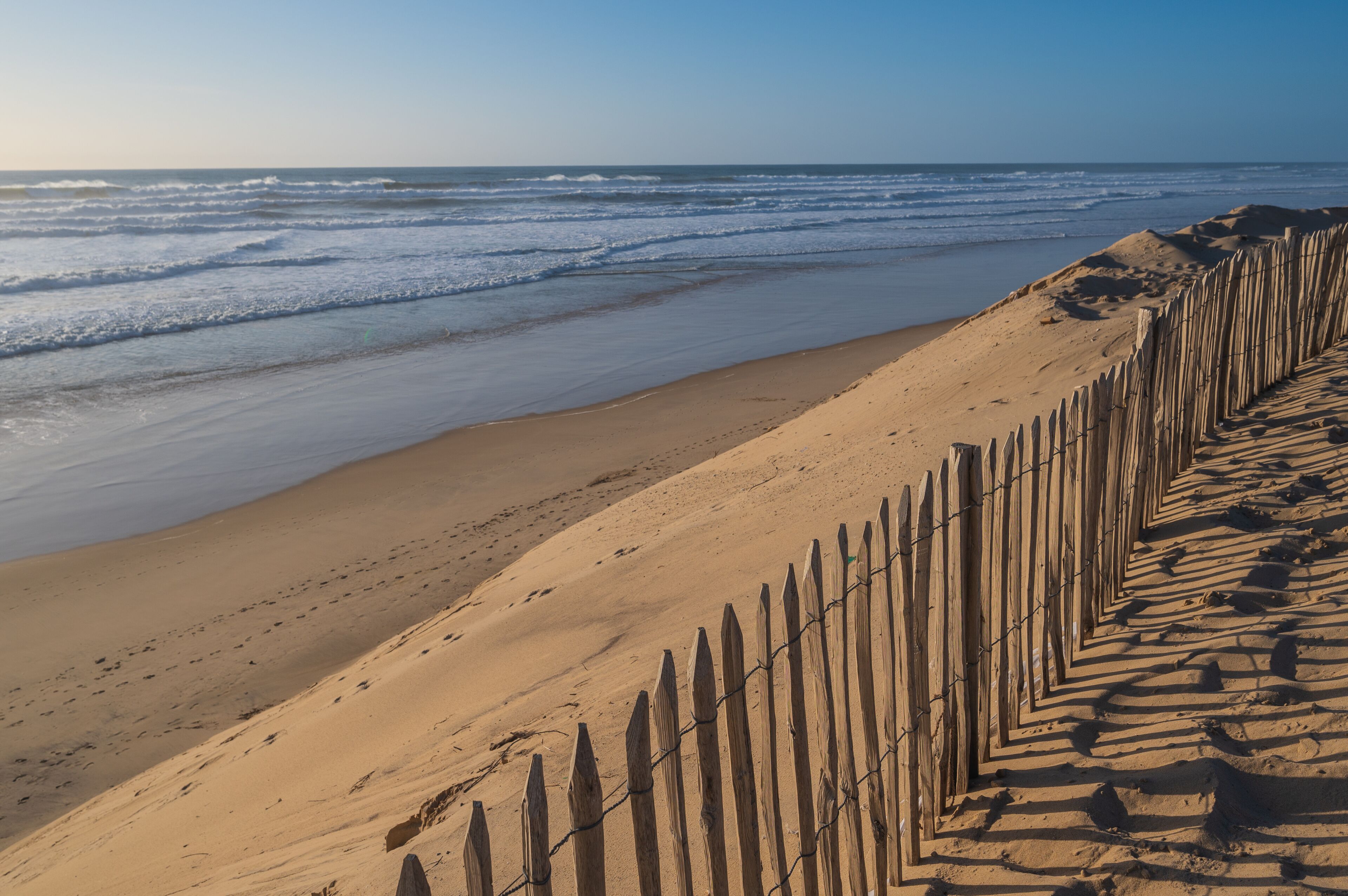 ATLANTIC COAST, CARCANS BEACH, SMALL SWIMMING STATION ON THE FRENCH ATLANTIC COAST, NEAR LACANAU AND BORDEAUX