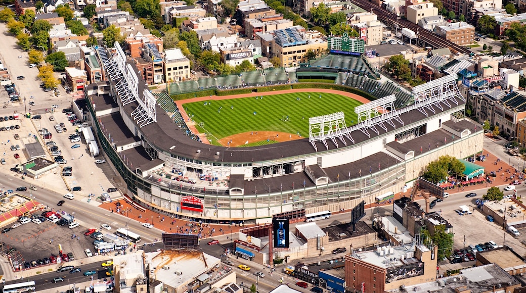 Wrigley Field featuring cbd, a sporting event and a city
