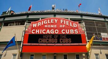 Wrigley stadion som viser skilt
