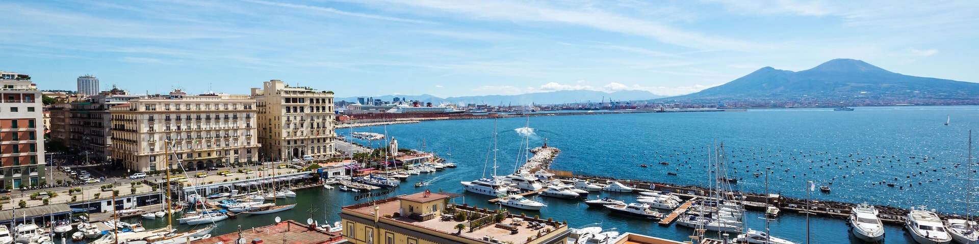 PADKJJ Naples, Campania, Italy. View of the bay, sea and Mount Vesuvius Volcano as a background