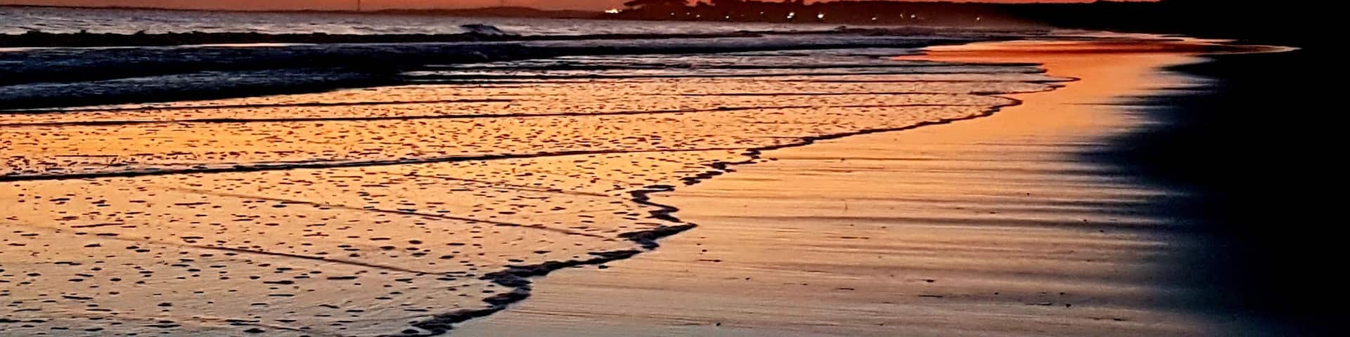 Brilliant sunset at stunning beach.