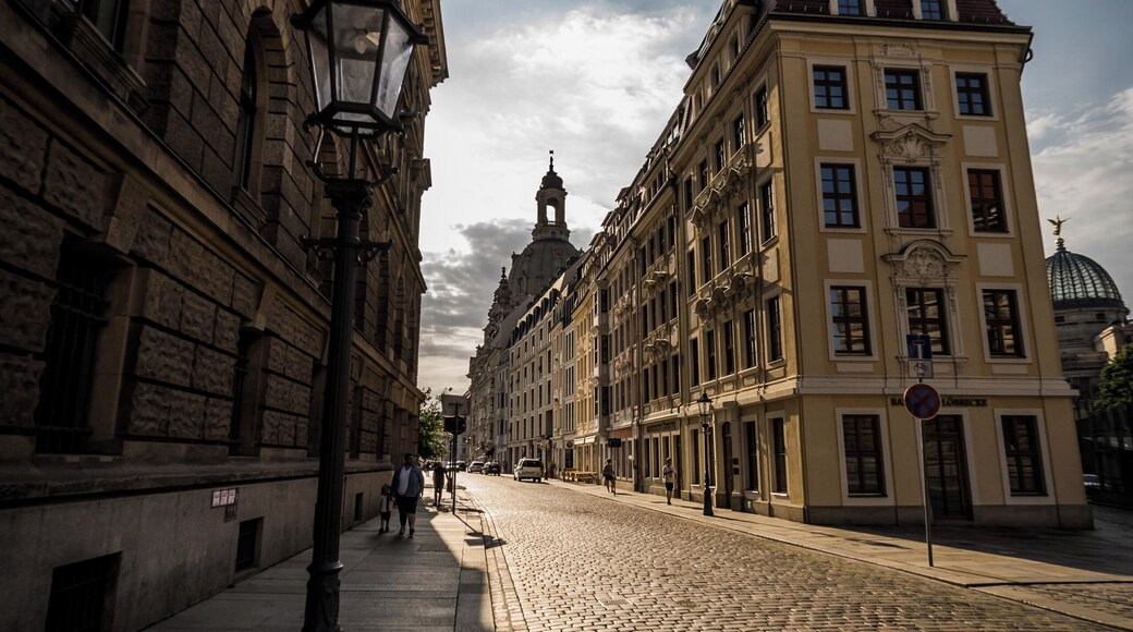 On the left bank of the Elbe is Dresden's historical centre with buildings from the Renaissance, the Baroque and the 19th century.