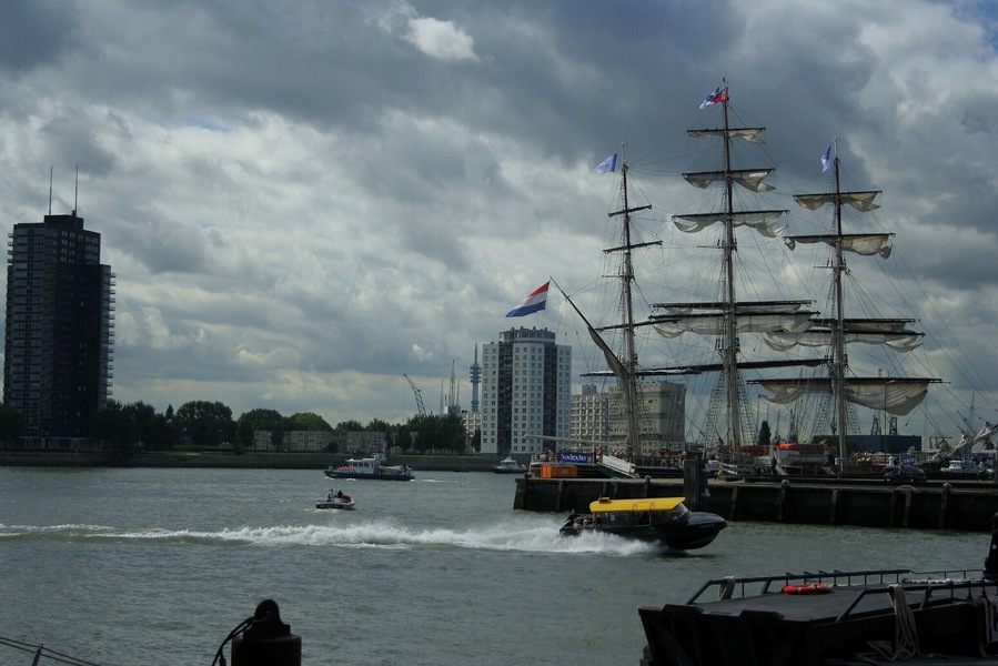 World Harbor days Rotterdam
http://wereldhavendagen.nl/en/
