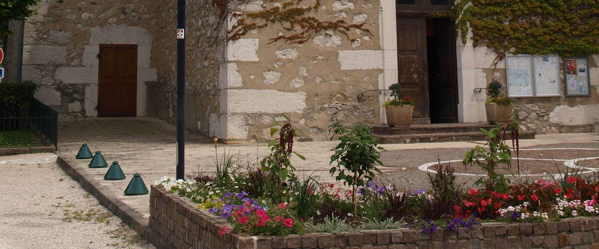 Église, Challes-les-eaux