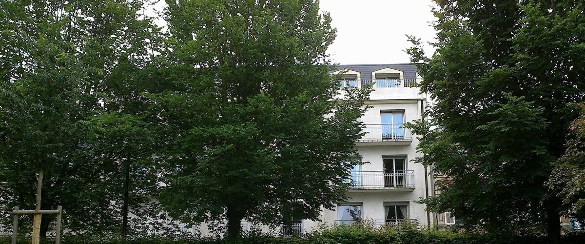 Marne Chalons-En-Champagne Le Petit Jard Horloge Florale 21062016