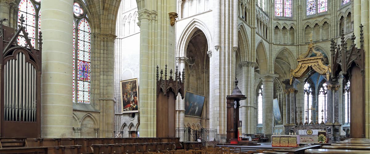 Châlons-en-Champagne (Marne department, France): interior of Saint Étienne cathedral
