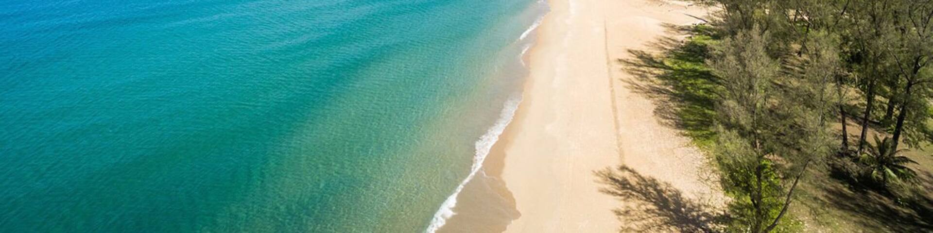 Khao Lampi-Hat Thai Mueang National Park is a true beach lovers paradise. Located north of Phuket Island, on mainland, it starts in Thai Muang Village and ends at Khao Nah Yak. About 20km of pristine, desert beach along the Andaman Sea awaits you there. #LifeAtExpedia