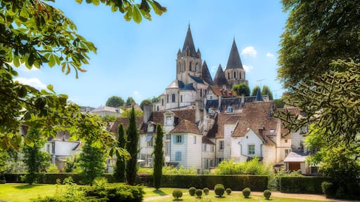 Loches
