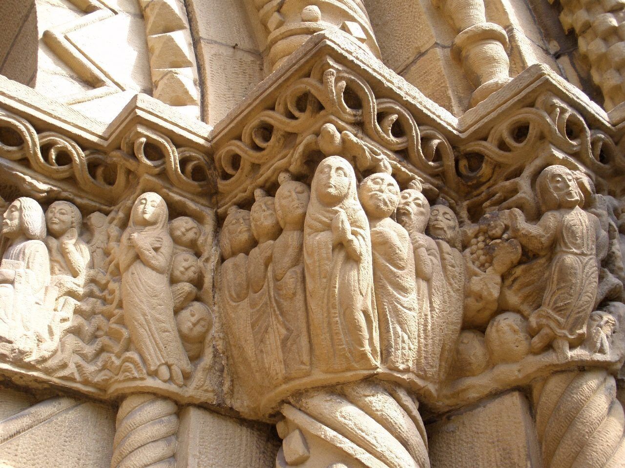 Iglesia de la Santísima Trinidad (PP Trinitarios), en Algorta, Gecho (Vizcaya)
