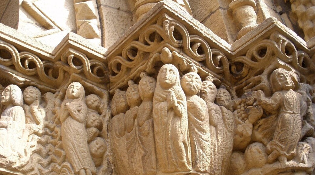 Iglesia de la Santísima Trinidad (PP Trinitarios), en Algorta, Gecho (Vizcaya)