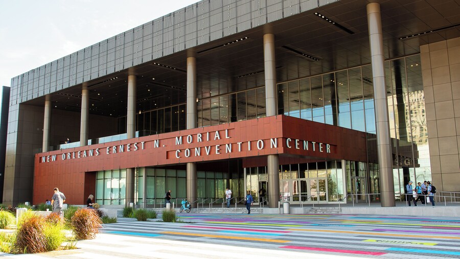NewOrleans_ErnestNMorialConventionCenter_6034967_05