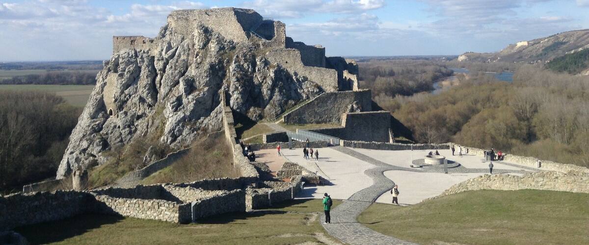 Devín castle is a great day trip from Bratislava. To get here take bus #28 or #29 from Most SNP, or alternatively take the boat (summer season only).
#malekarpaty