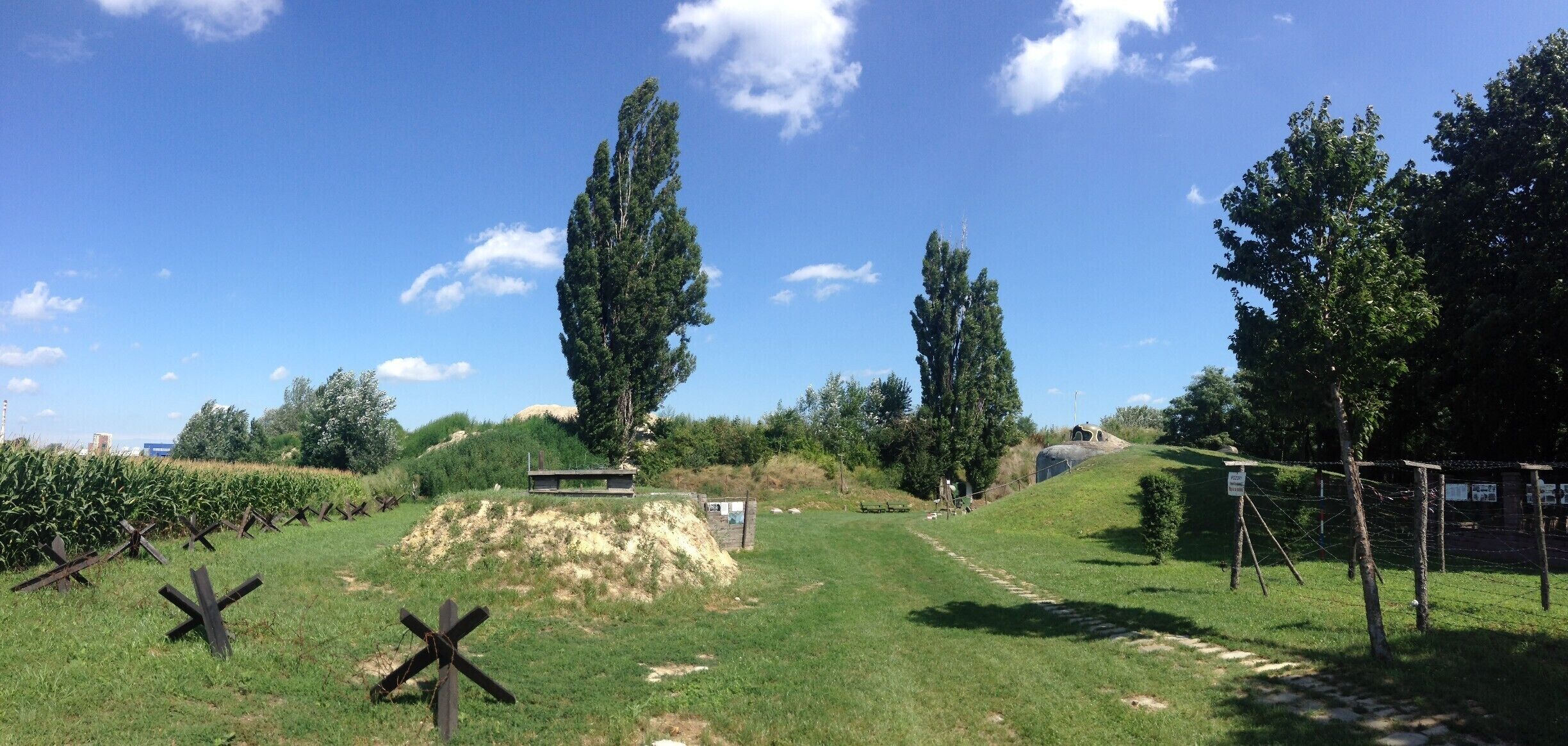 Bunker BS-8 was one of several bunkers constructed by Czechoslovakia in the 1930s in response to the threat posed by Nazi Germany.

The bunker has been renovated, and it's possible to visit - see www.bunker.bs8.sk

Follow Kopčianska street from Petzalka towards the Austria border and you'll see the signs.

#IronCurtain #WWII #WWI