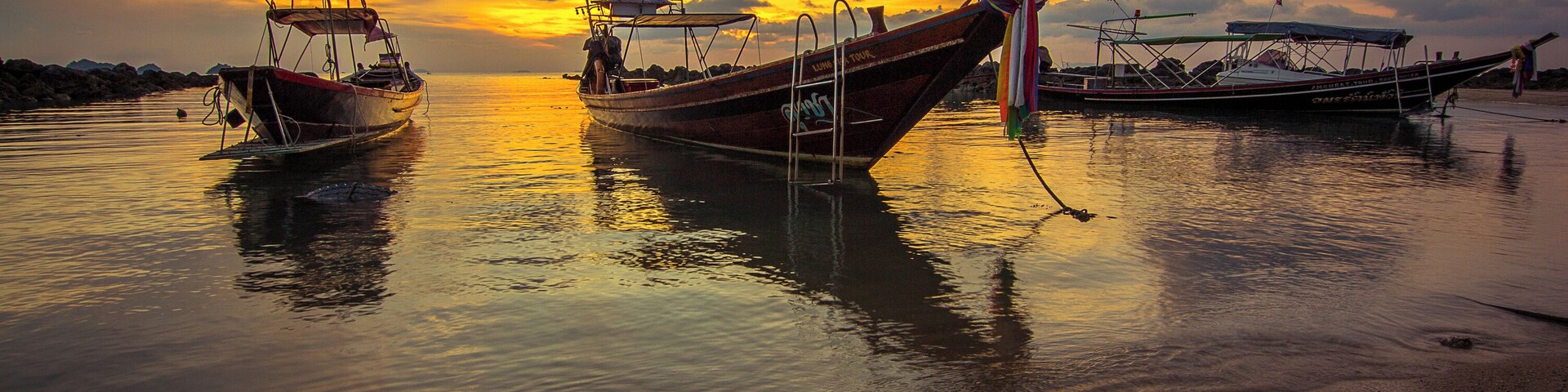 Most of the places worth seeing on Koh Samui are on the East and North coast so took a bit of a trek to get to this beach on the west coast to enjoy some cocktails at sunset.