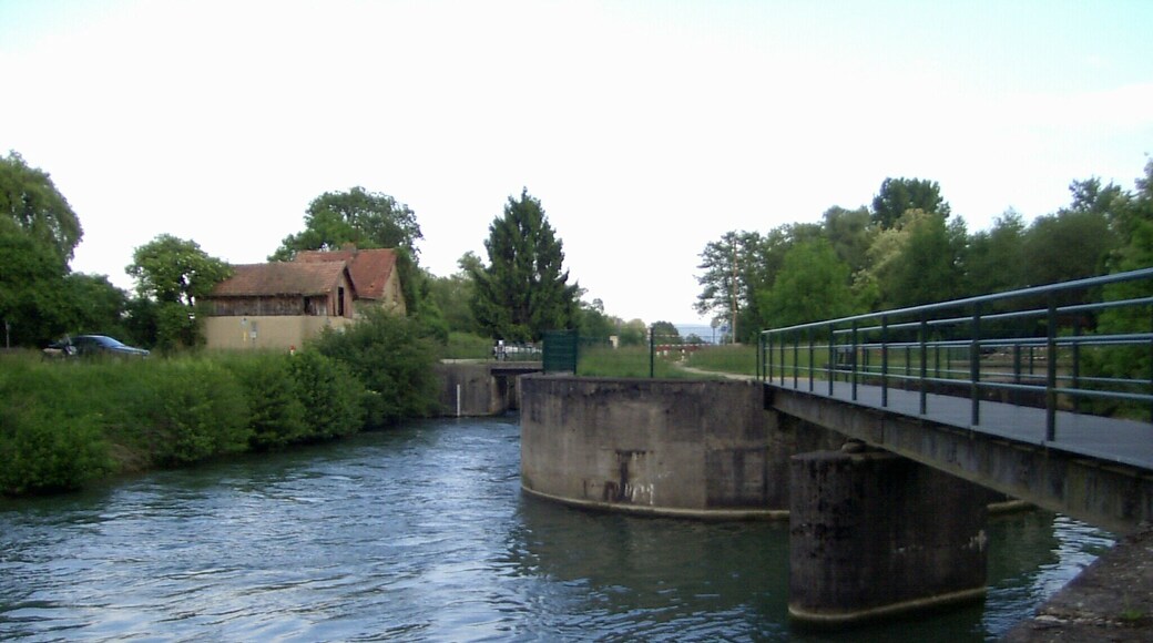 L'ancien ecluse de Canal de Huningue à Saint-Louis