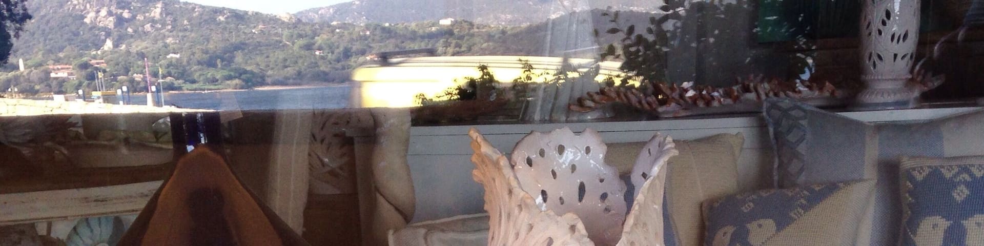 Shopping in Cannigione.
A cute sleepy village with a few Cafes and beautiful waterfront.