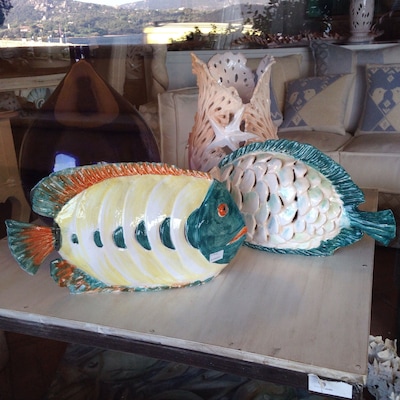 Shopping in Cannigione.
A cute sleepy village with a few Cafes and beautiful waterfront.