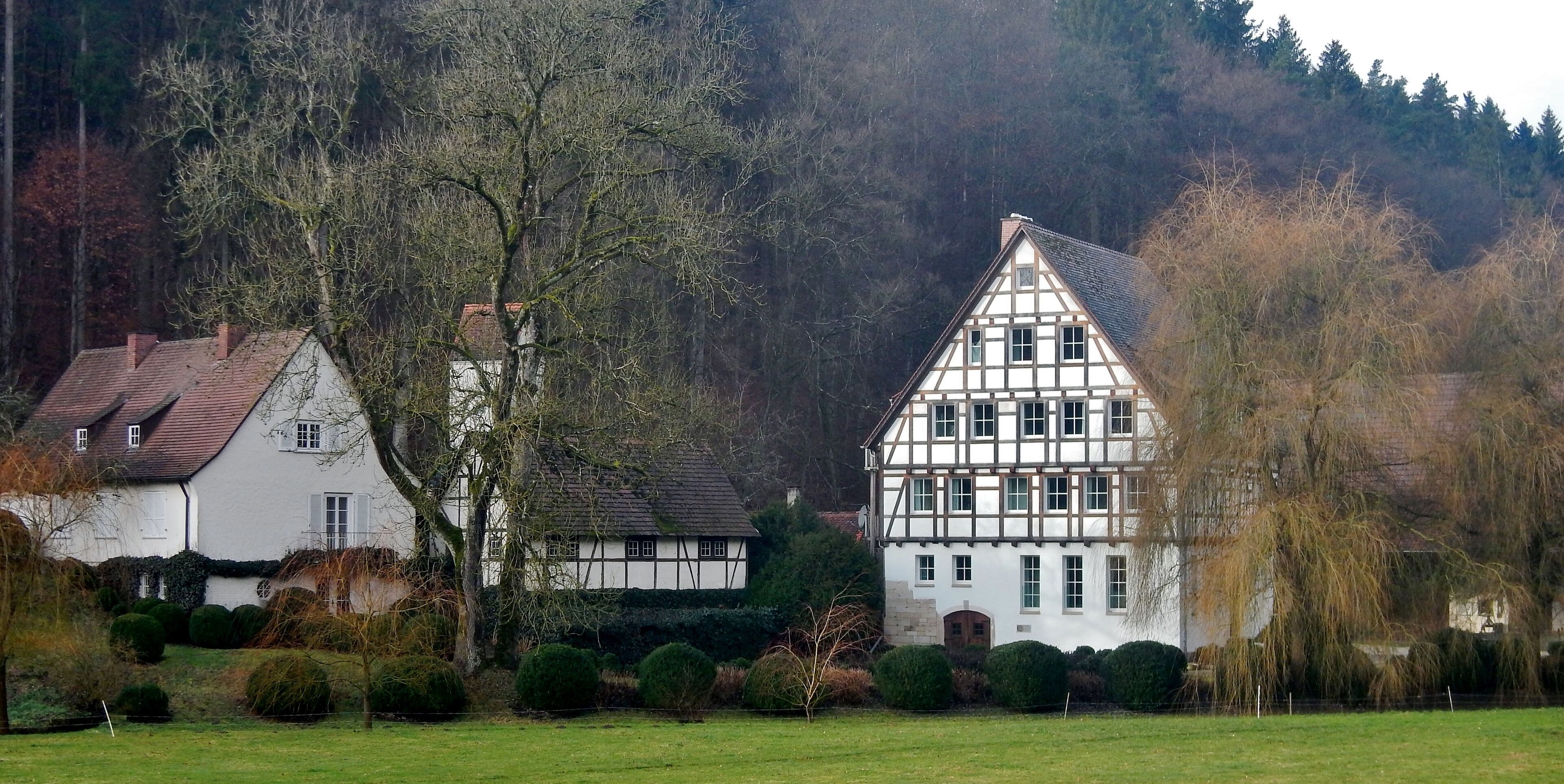 Schlechtenmühle, Schlechtsmühle im Siebenmühlental: Biohof mit Rinderzucht