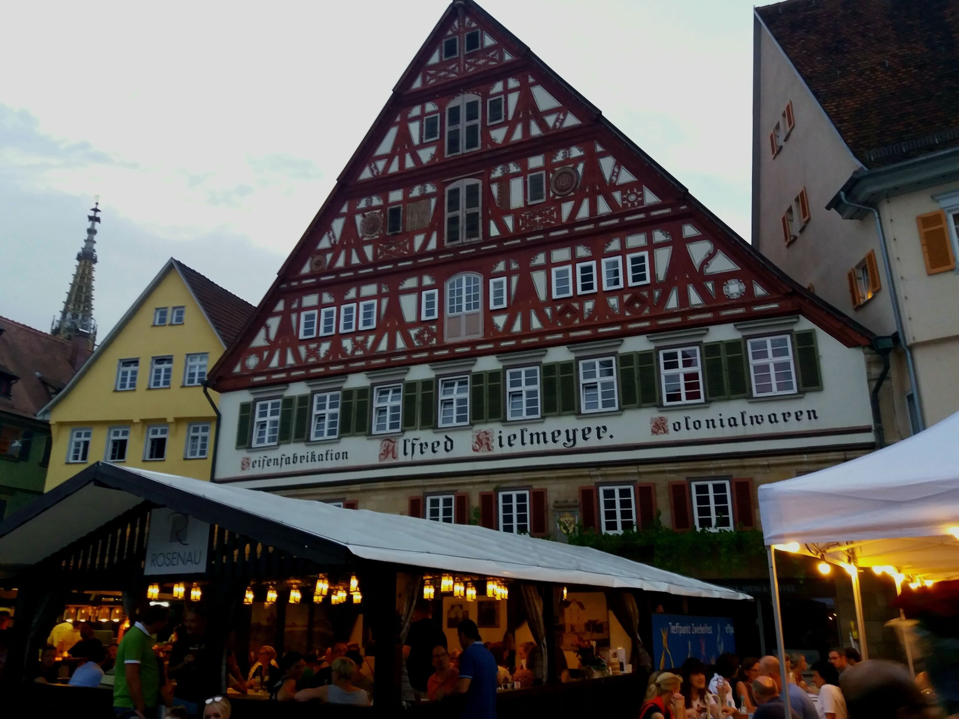 Happy to stop for a short brake and sleepover in this lovely place on our way to France.We were lucky to vistit centre of this town during Esslinger Zwiebelfest.  The Marktplatz in Esslingen am Neckar in Baden-Württemberg.
#Germany
#EsslingerZwiebelgest
#lifeatexpedia
