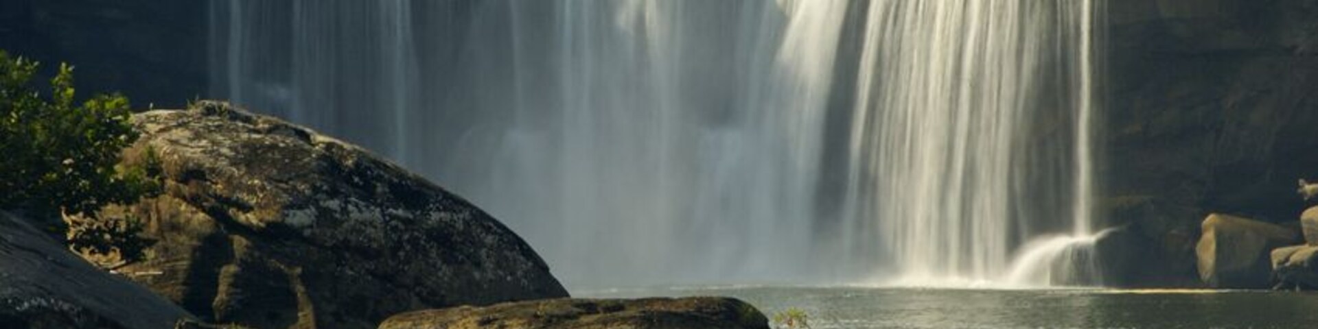 A view of Cumberland Falls from a boulder in the middle of the Cumberland River.