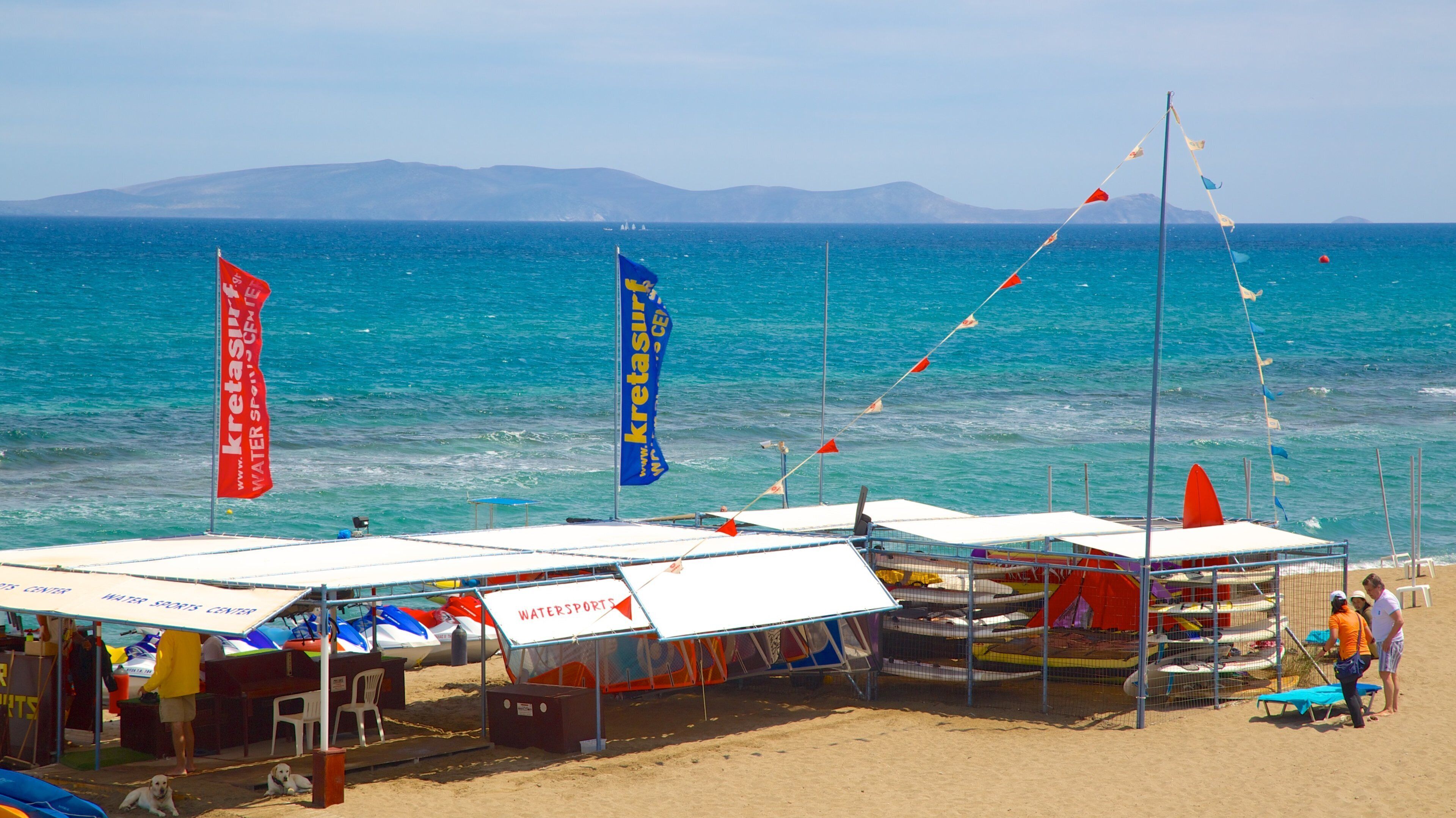 Ammoudara toont een strand en algemene kustgezichten