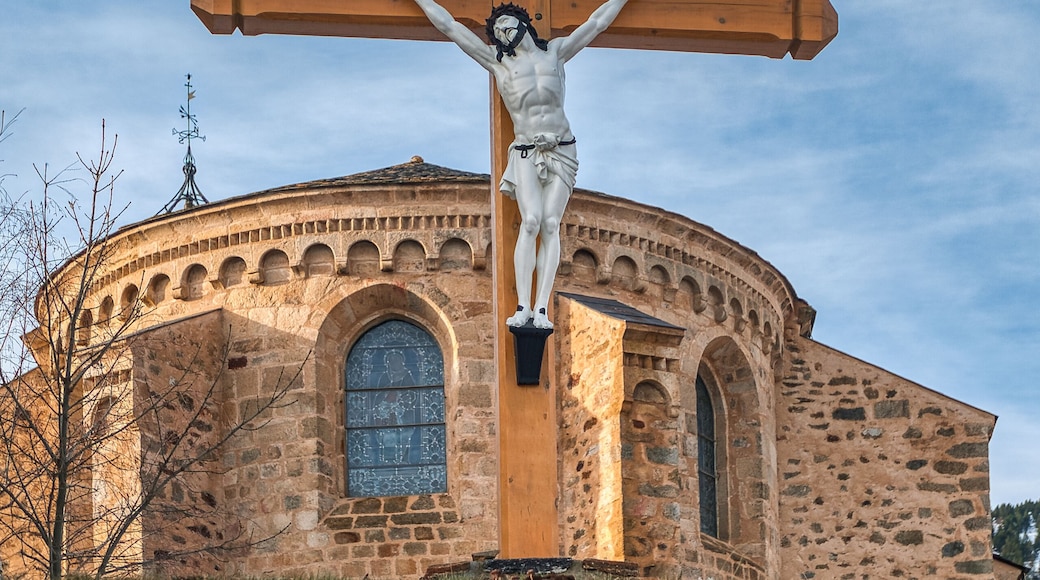 Sant Miquel des Angles is the parish church of the village and commune of Les Angles, France