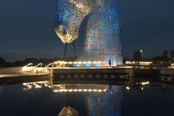 The magnificent Kelpies, between Falkirk and Grangemouth. Built on brownfield land, beside the Forth & Clyde canal. Thirty metres (100 ft) tall, these magnificent sculptures are based on the ancient mythical Kelpies/water horse. Very popular spot with locals and tourists, it’s in the Helix park - well worth a trip. Halfway between Edinburgh and Glasgow, I think they’re my favourite spot in my home town. #Lifeatexpediagroup