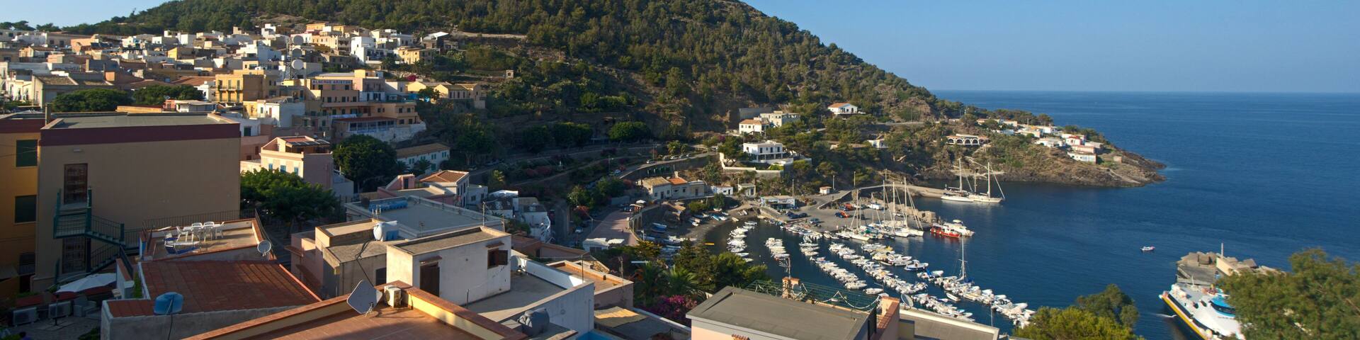 The wonderful island of Ustica