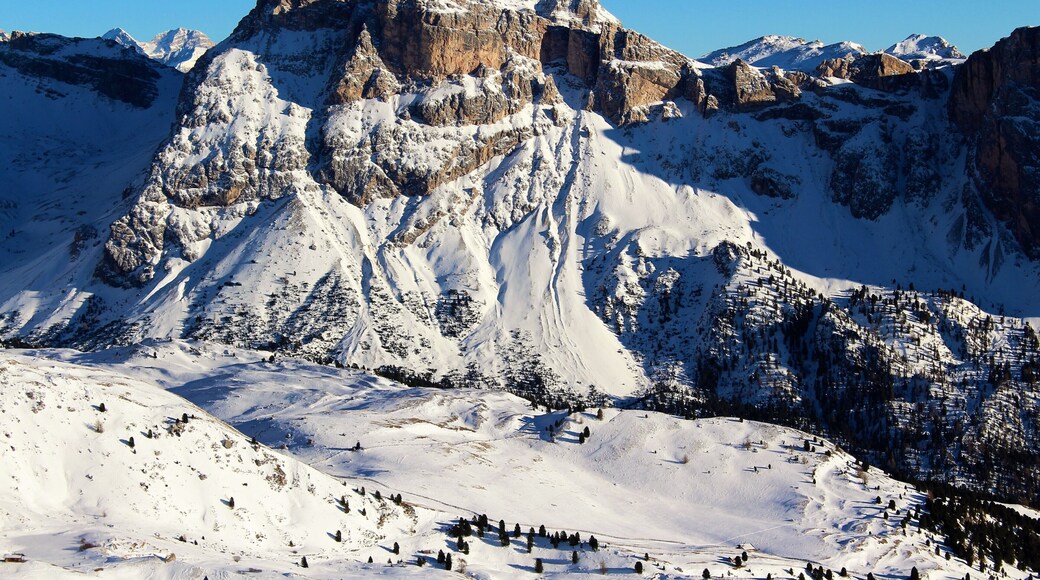 The epic Dolomites! This was taken from the Seceda top station, which is in the Northern Italy town of Urtijëi (Ortisei in Italian, St. Ulrich in Gröden in German). I took the cable car up to the Seceda station, which is 2500 m/8202 ft above sea level. The mountain views at Seceda station were breathtaking! More about the town: Urtijëi is unique in that most of the people also speak Ladin (a Romance language with only 31,000 native speakers). Was wonderful to also walk the town a little bit! On a very cold winter day!