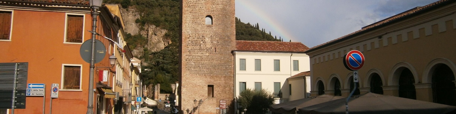 Monselice cityscape from Ponte della Pescheria.