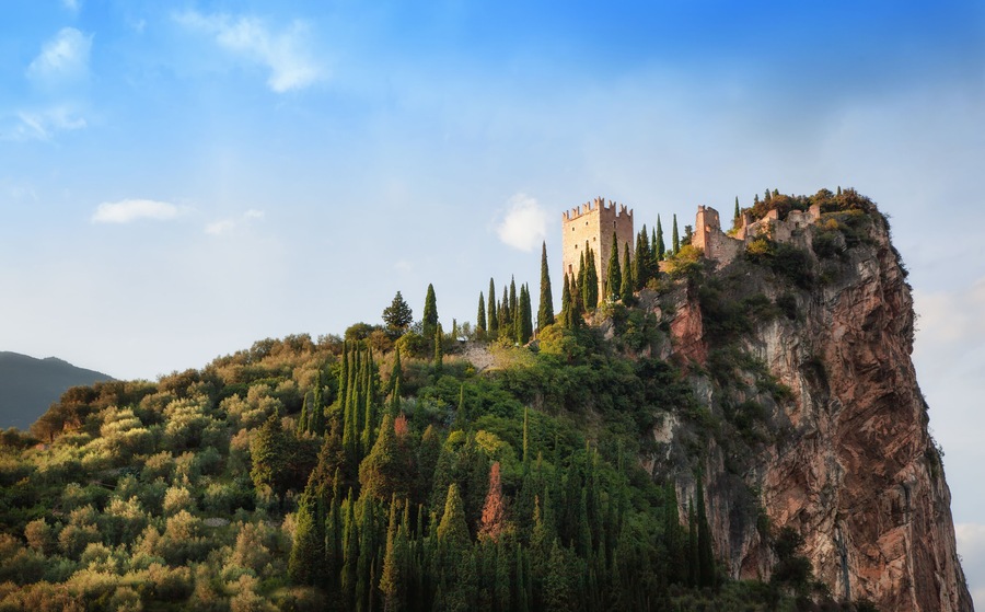 ITALY: Castello di Arco Trentino
