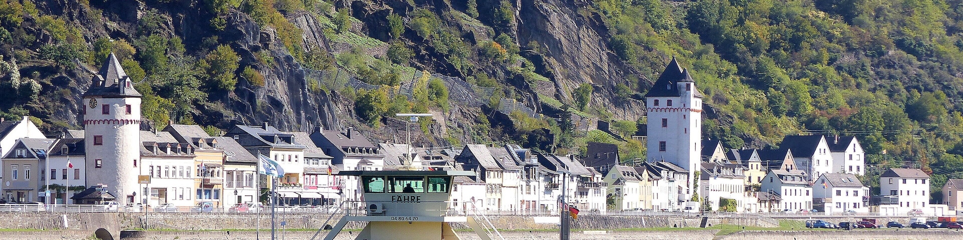 St. Goarshausen mit der Rheinfähre Loreley VI