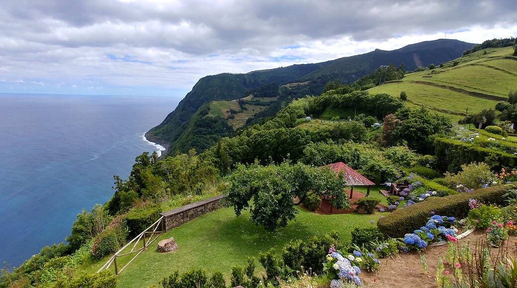 Miradouro Da Ponta Do sossego.