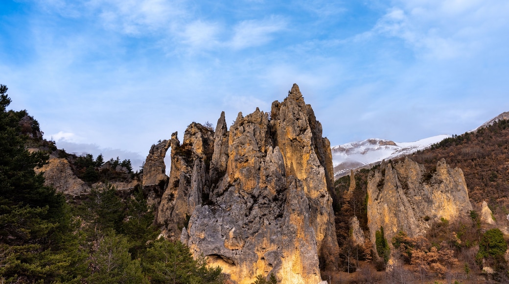 the "Demoiselles" of Péone, rocky peaks of the Maritime Alps near Valberg, mountain resort at 2580 meters of altitude.