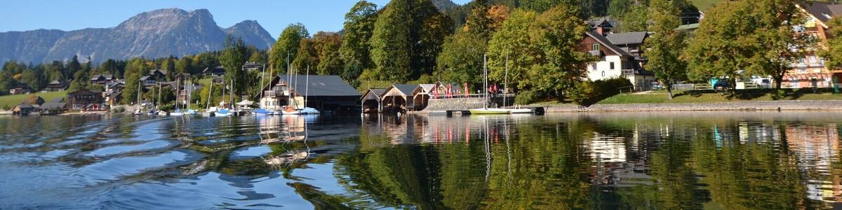 Grundlsee is a beautiful lake just outside of the town of Bad Ausee in Austria. We took the 3-Seen-Tour, a boat and walking tour of three of the lakes in the district (http://www.schifffahrt-grundlsee.at/die-drei-seen-tour/). I would definitely recommend the tour! #blue
For more information: https://thelifediscovered.wordpress.com/2016/05/02/the-happy-place/
