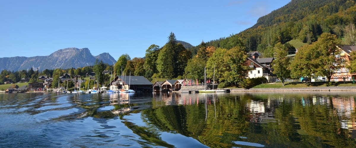 Grundlsee is a beautiful lake just outside of the town of Bad Ausee in Austria. We took the 3-Seen-Tour, a boat and walking tour of three of the lakes in the district (http://www.schifffahrt-grundlsee.at/die-drei-seen-tour/). I would definitely recommend the tour! #blue
For more information: https://thelifediscovered.wordpress.com/2016/05/02/the-happy-place/