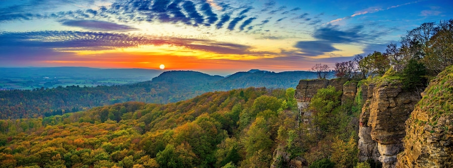 Hohenstein kurz vor dem Sonnenuntergang