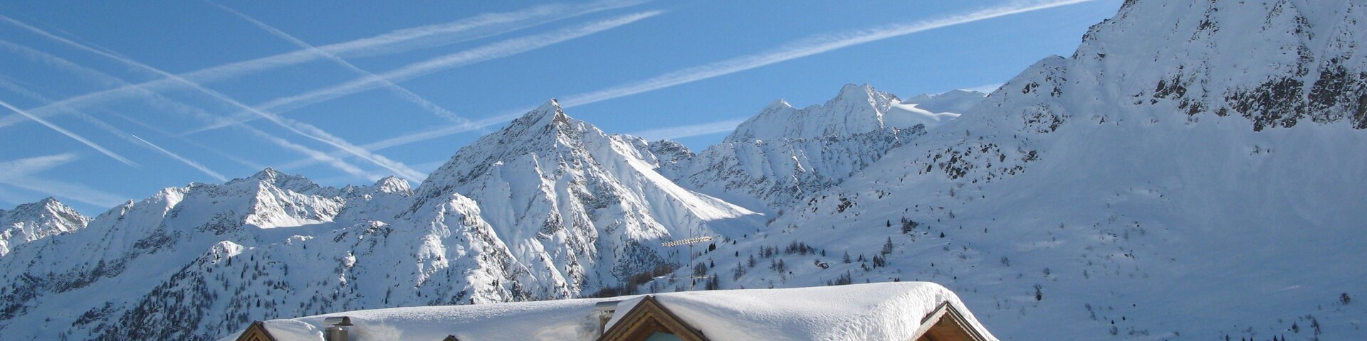 TONALE - Cima Presanella 3556m - From Top Residence